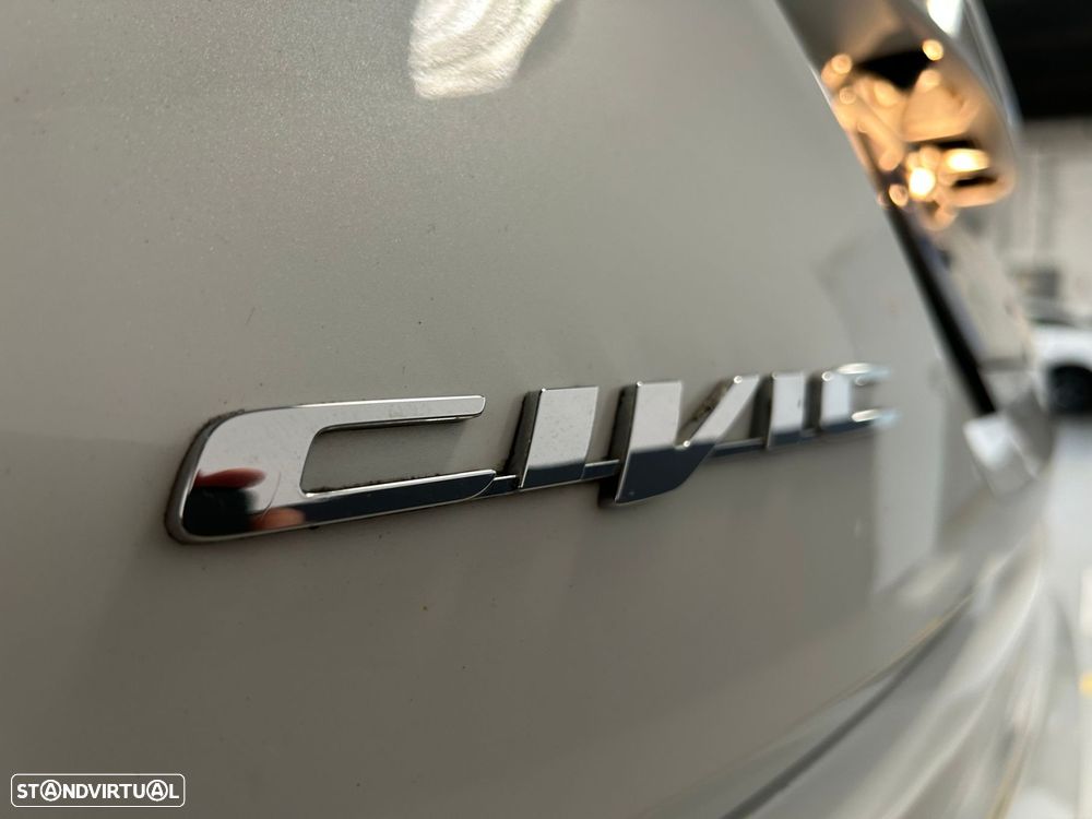 Honda Civic 1.4 i-VTEC Sport - 15