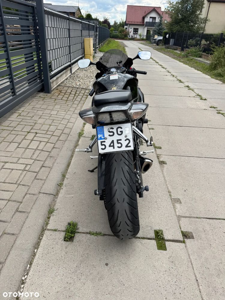 Suzuki GSX-R - 3