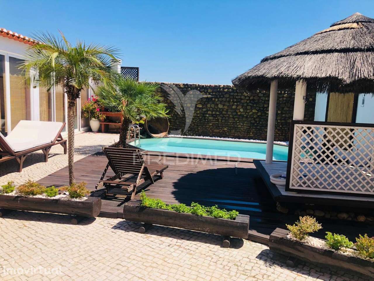 Moradia T4 com piscina em Alpiarça - Grande imagem: 2/22