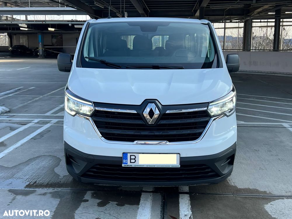 Renault Trafic 2.0 Blue dCi 110 S&S L2 8+1 Life - 2