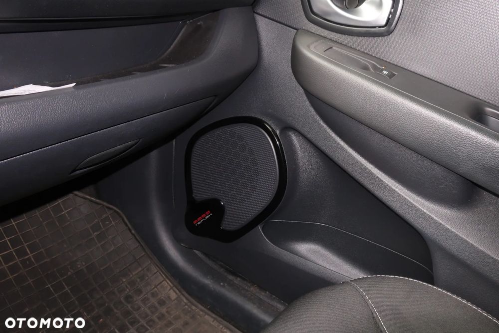 Renault Clio 1.2 16V Limited Plus - 14