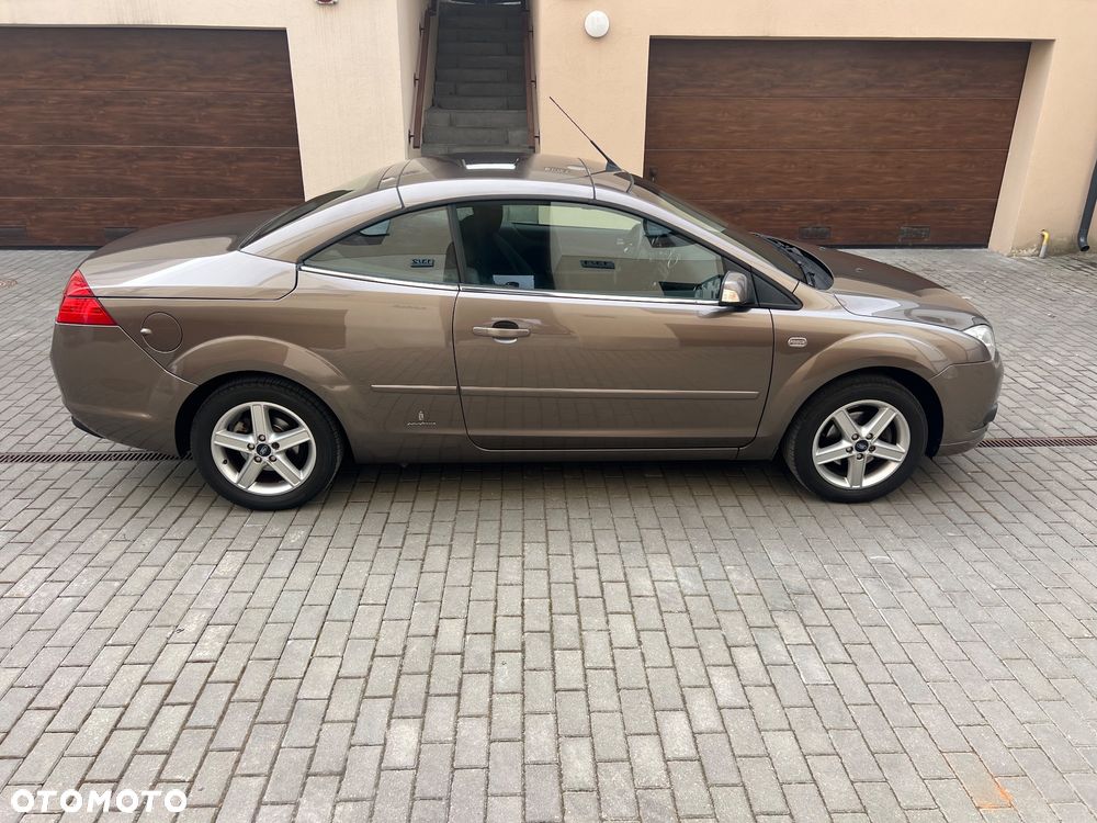 Ford Focus CC 1.6 16V Trend - 19