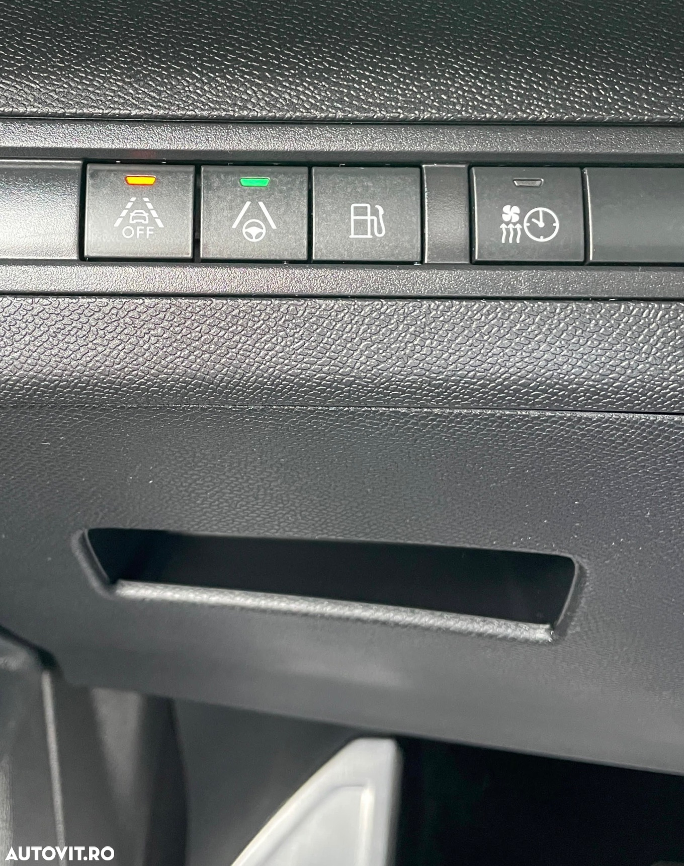 Peugeot 3008 PHEV EAT8 GT Pack - 14