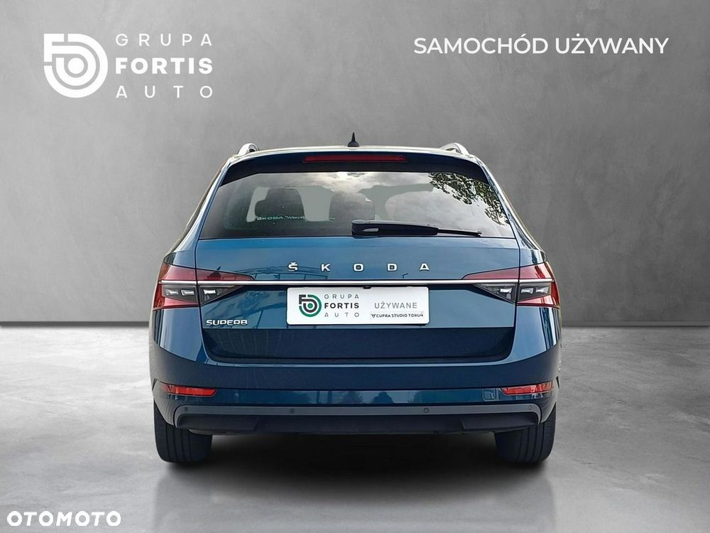 Skoda Superb 2.0 TDI SCR Style DSG - 4