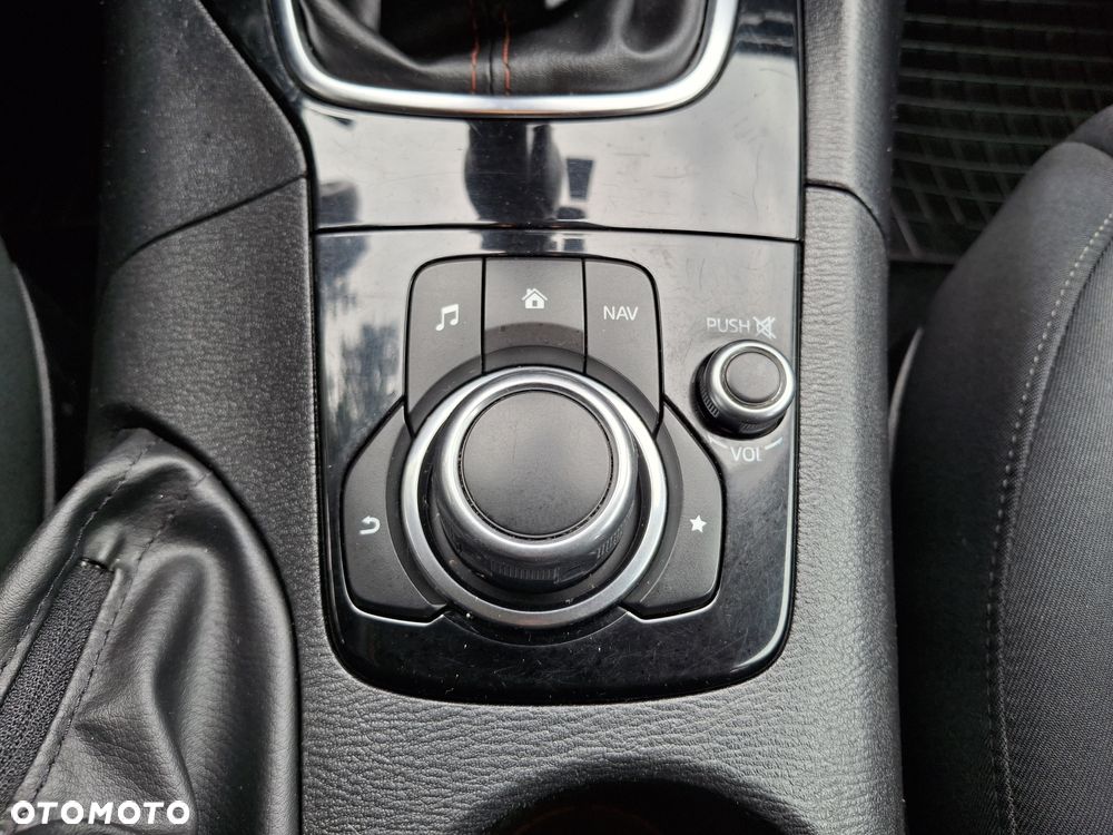Mazda 3 - 12