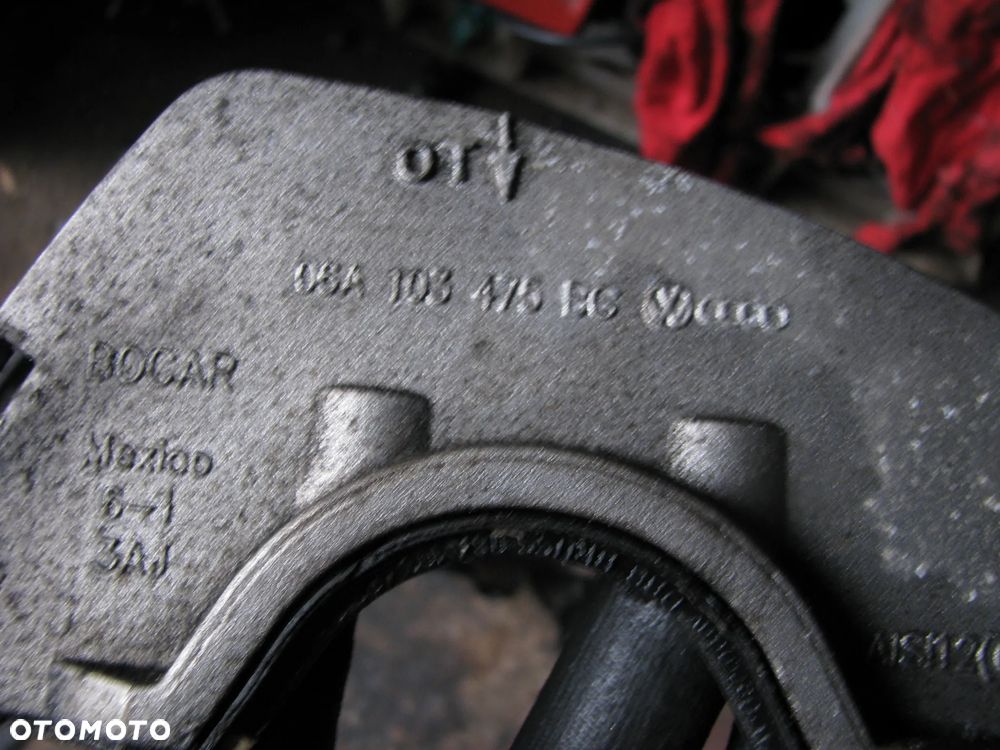 POKRYWA ZAWORÓW VW BORA GOLF IV 2.0 B BBW 06A103475BG - 3