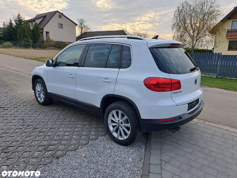 Volkswagen Tiguan 2.0 TDI SCR 4MOTION BlueMotion Technology DSG Lounge Sport & Style - 5