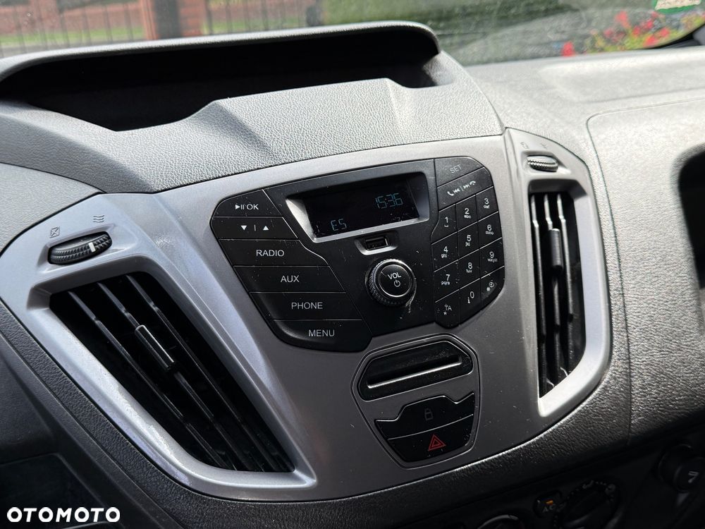 Ford TRANSIT CUSTOM*2.2 TDCI*KLIMATYZACJA*TEMPOMAT*PARKTRONIK*HAK - 27