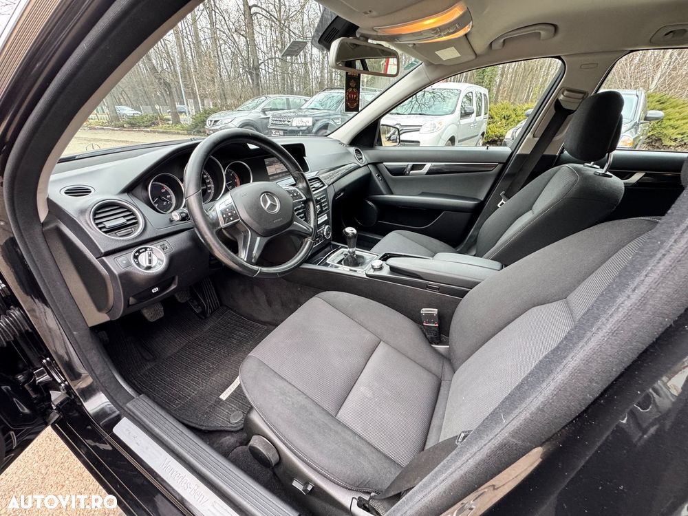 Mercedes-Benz C 200 CDI DPF BlueEFFICIENCY - 9
