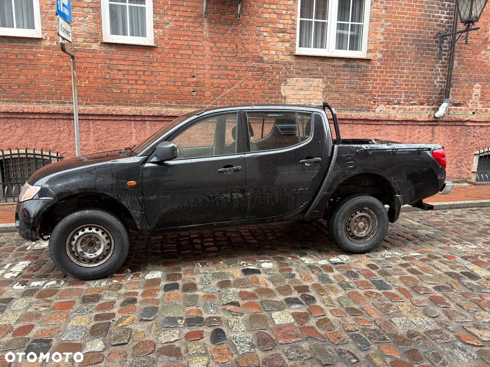 Mitsubishi L200 - 2