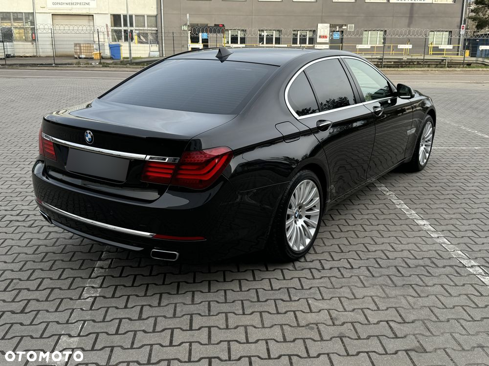 BMW Seria 7 740d xDrive - 7