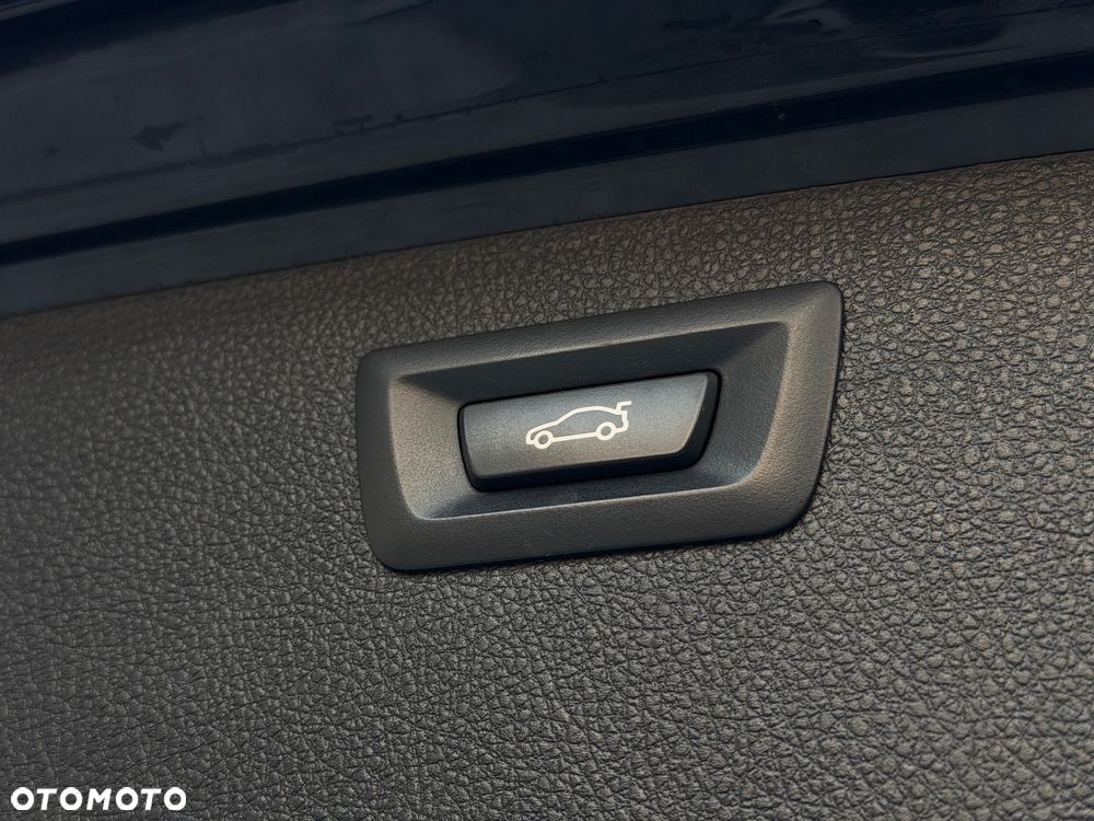 BMW Seria 3 318d Advantage - 17