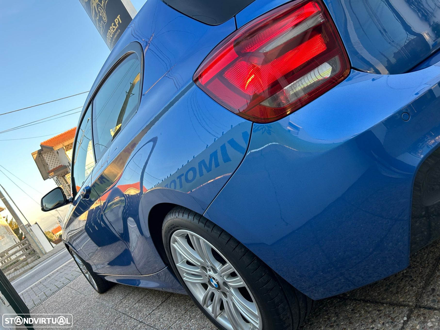 BMW 118 d Pack M - 17