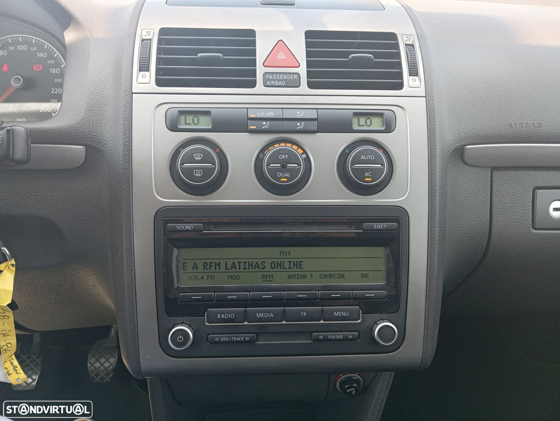 VW Touran 1.9 TDi Highline 7L - 11