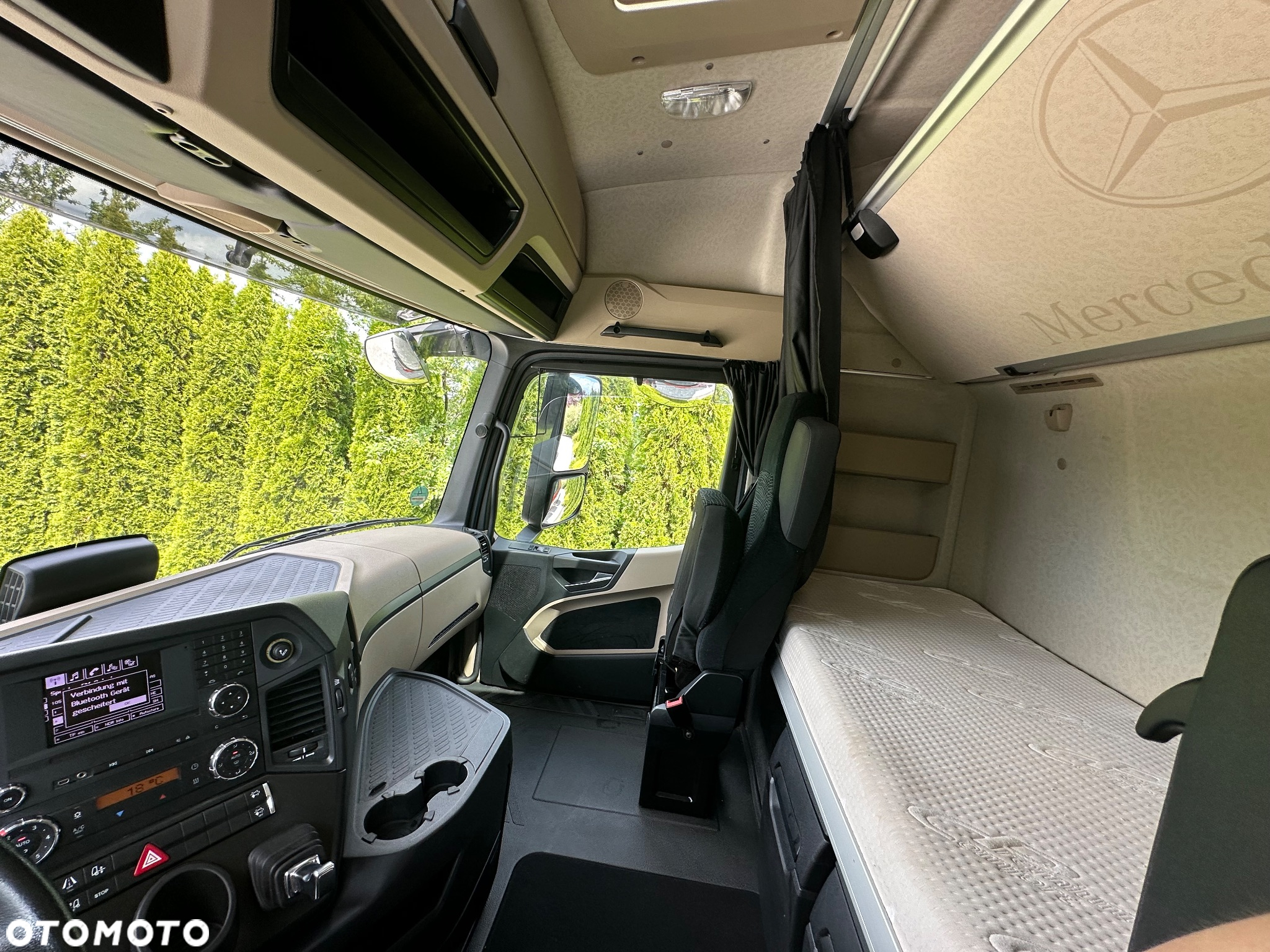 Mercedes-Benz / ACTROS / 1846 / 198 tys.km./ - 34