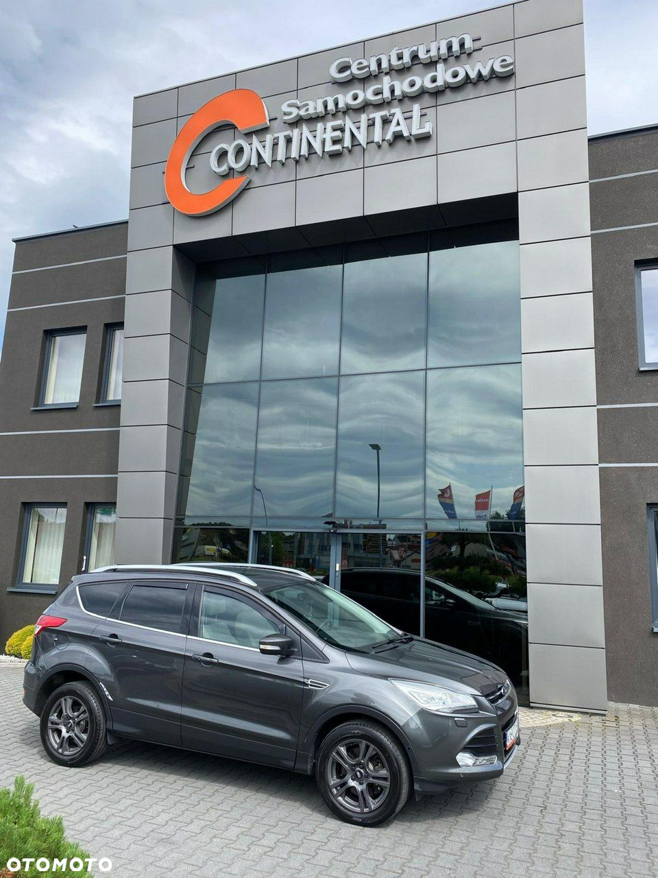Ford Kuga - 3