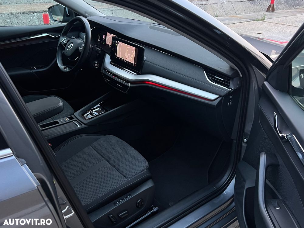 Skoda Octavia 2.0 TDI DSG Exclusive Plus - 6