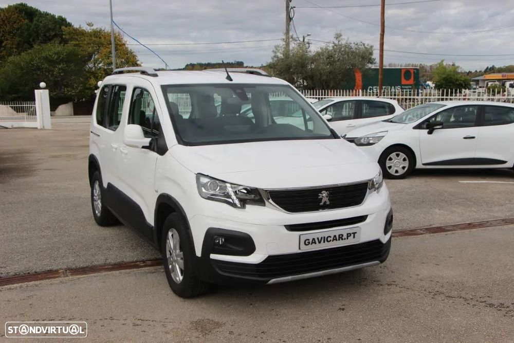 Peugeot Rifter 1.5 BlueHDi Allure EAT8 - 19