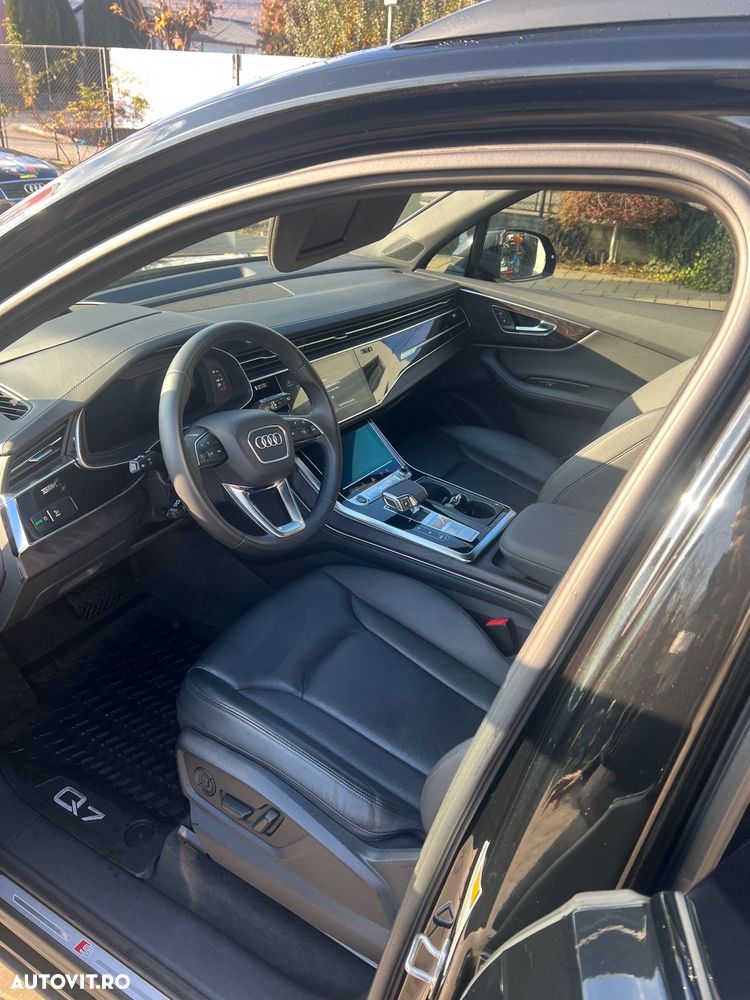 Audi Q7 55 TFSI quattro Tiptronic S line - 10