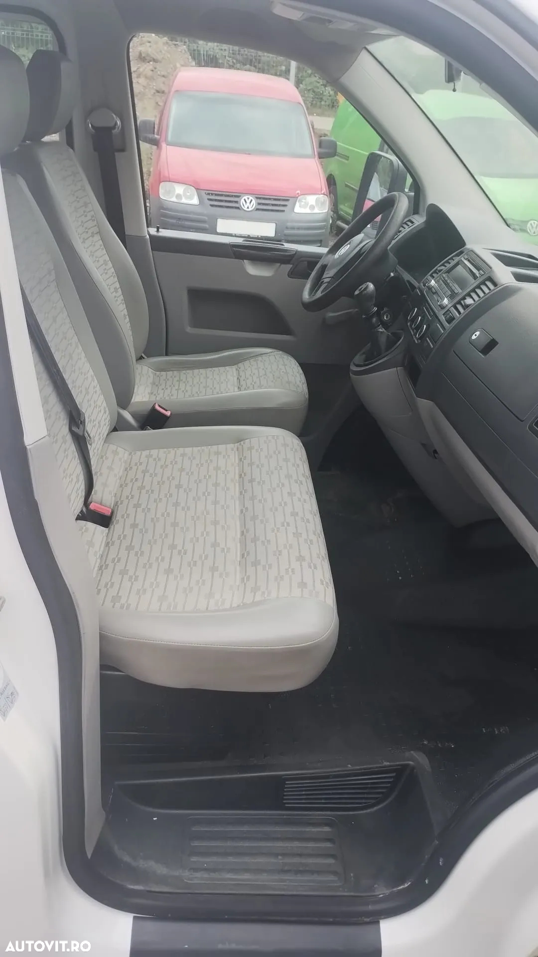 Volkswagen TRANSPORTER DOKA 6 LOCURI - 7