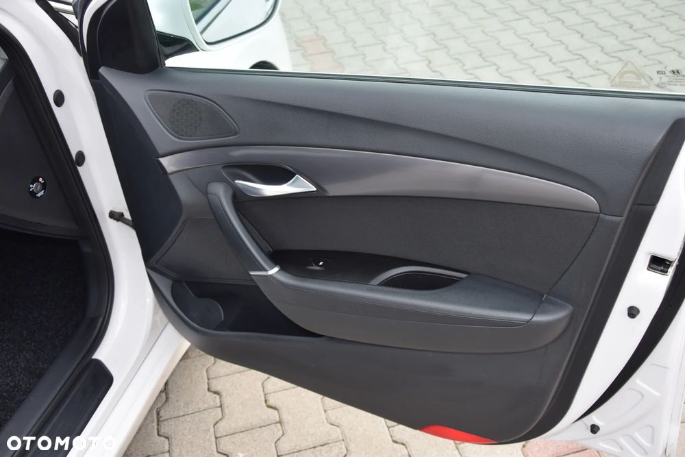 Hyundai i40 i40cw 1.6 Fifa World Cup Edition - 22