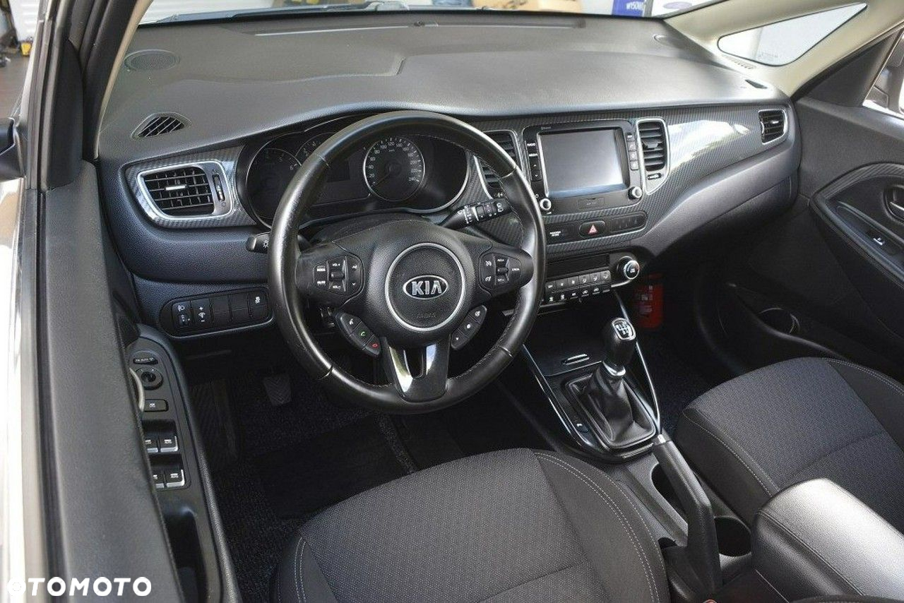Kia Carens 1.6 GDI Edition 7 - 11
