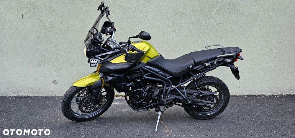 Triumph Tiger - 1
