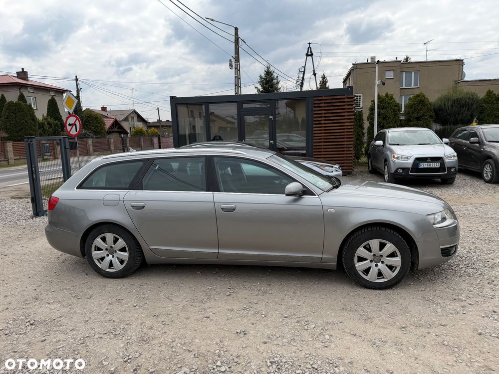 Audi A6 Avant 2.4 - 8