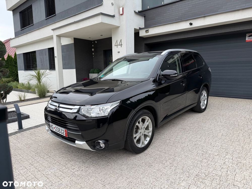 Mitsubishi Outlander 2.0 4WD CVT Diamant Edition+ - 1