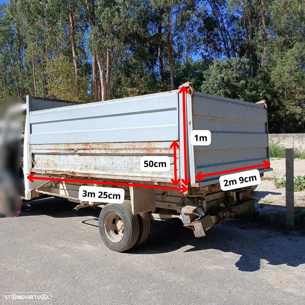 Caixa de Carga Basculante