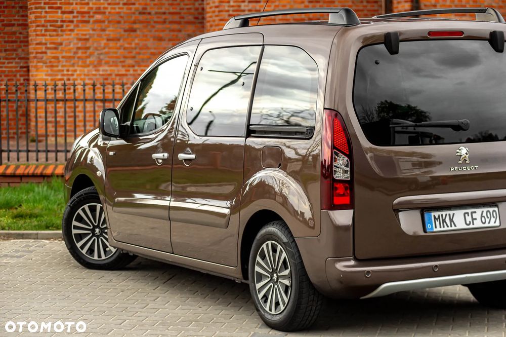 Peugeot Partner HDi FAP 115 Allure - 11