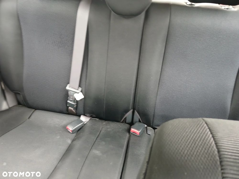 SUZUKI LIANA D31 fotel fotele kanapa deska kokpit podsufitka boczek boczki klamka podłokietnik - 7
