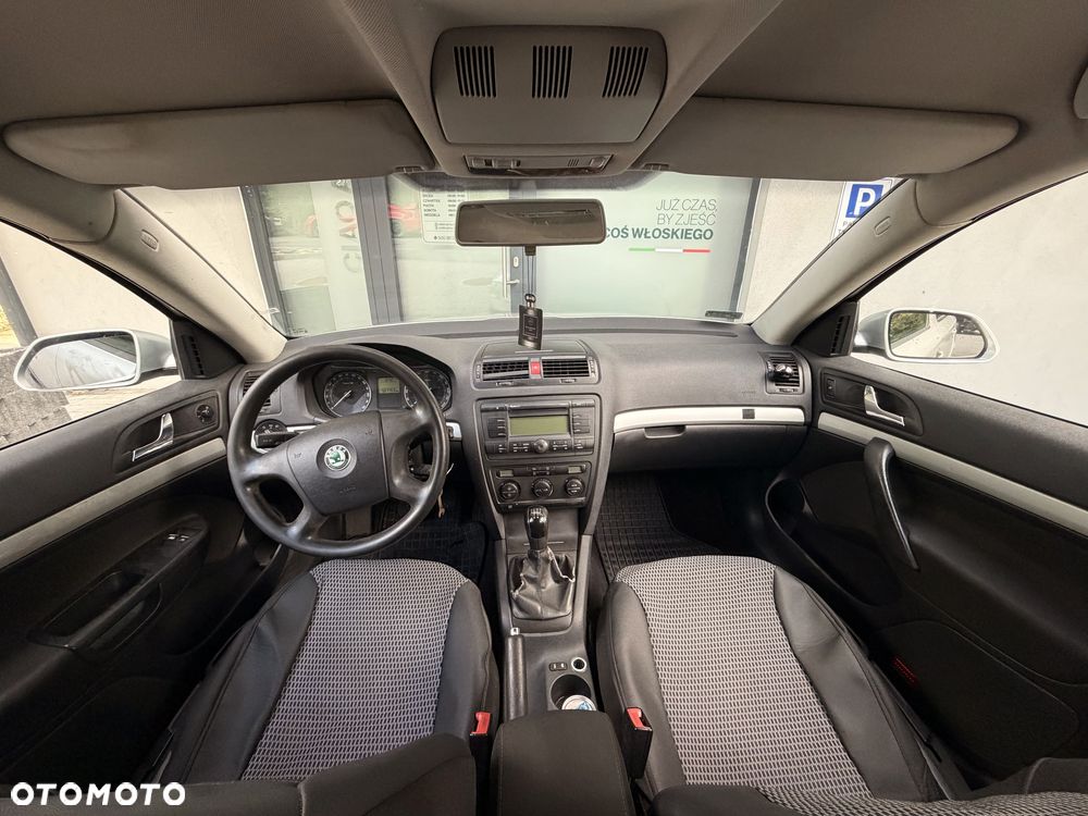 Skoda Octavia - 8