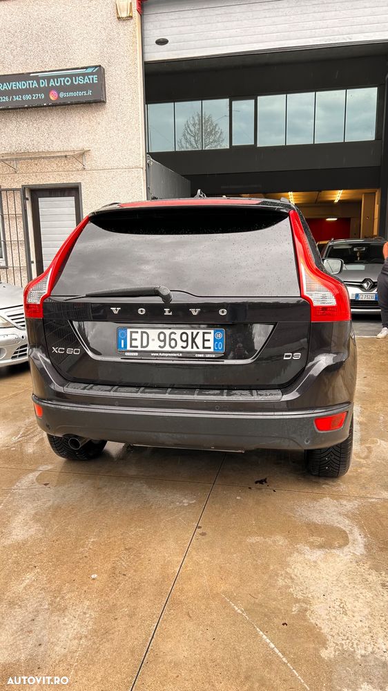 Volvo XC 60 D3 Aut. Summum - 4