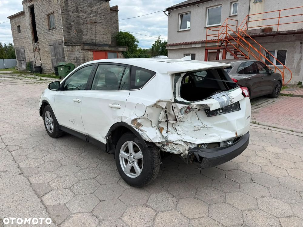 Toyota RAV4 2.0 D-4D Prestige 4x2 - 5