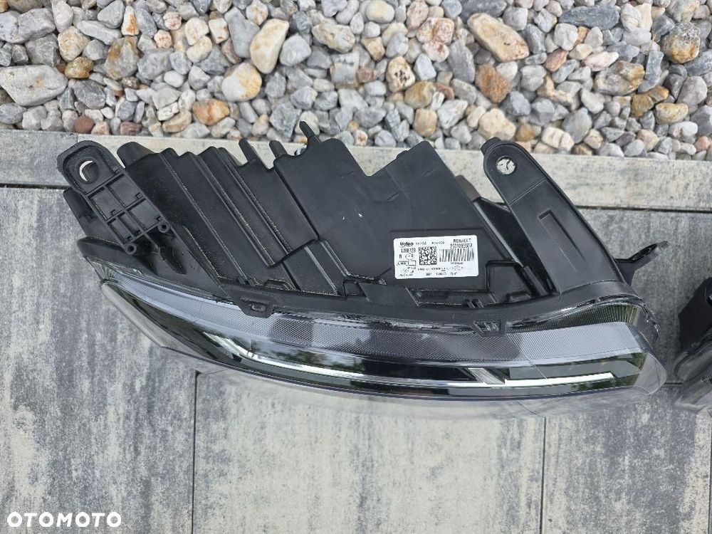 DACIA DUSTER 2 II LIFT Lampy przód Full Led 260602515R 260109550R Chrom - 9