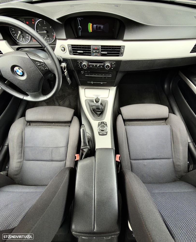 BMW 320 d Touring Line Sport - 9