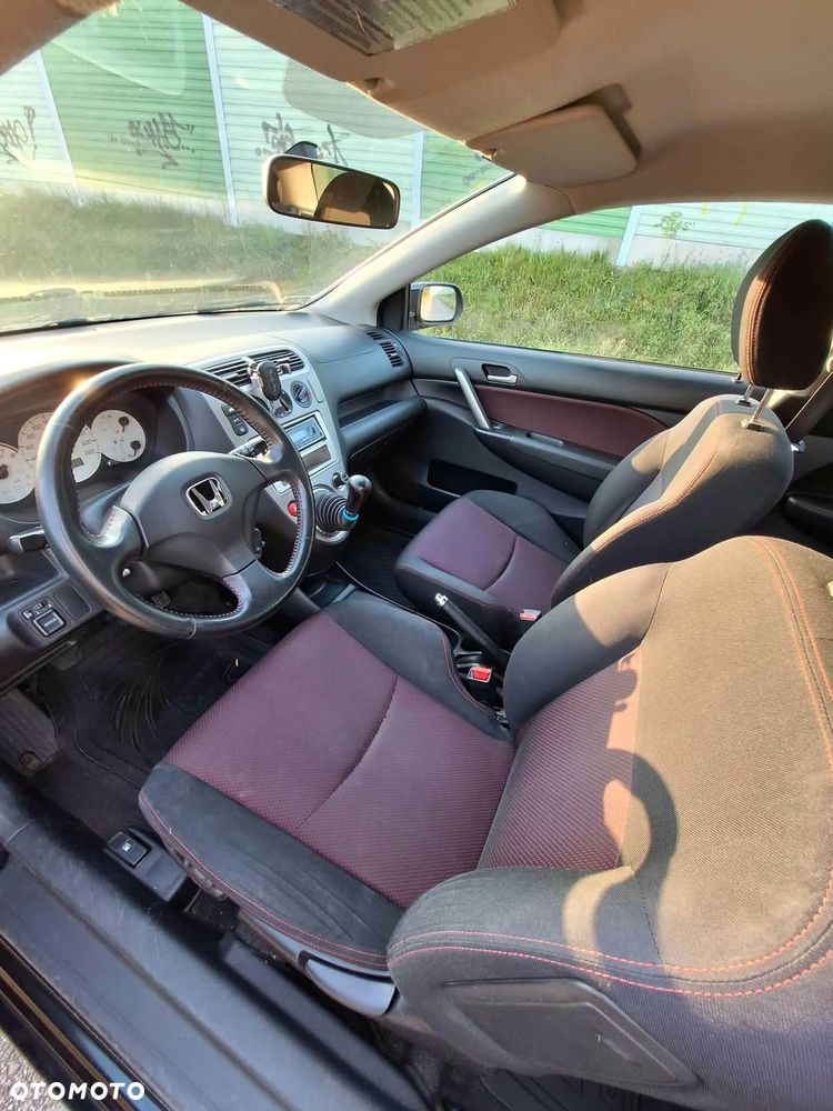 Honda Civic 2004 photo 4