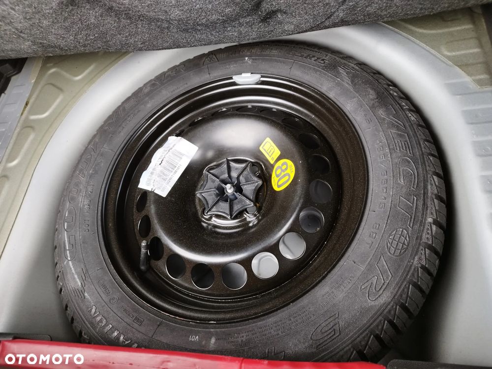 Opel Corsa - 35