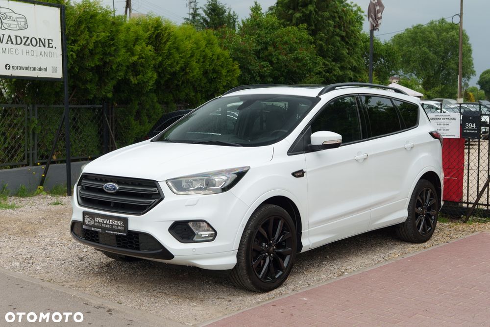 Ford Kuga 1.5 EcoBoost 2x4 ST-Line - 31