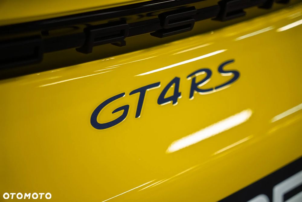Porsche 718 Cayman - 22