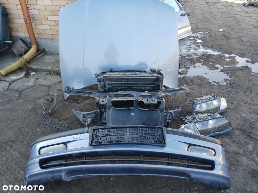 Maska 372/5 Srebrna lampa prawa lewa Pas przedni chłodnice BMW E46 2.0d 136KM przedlift - 1