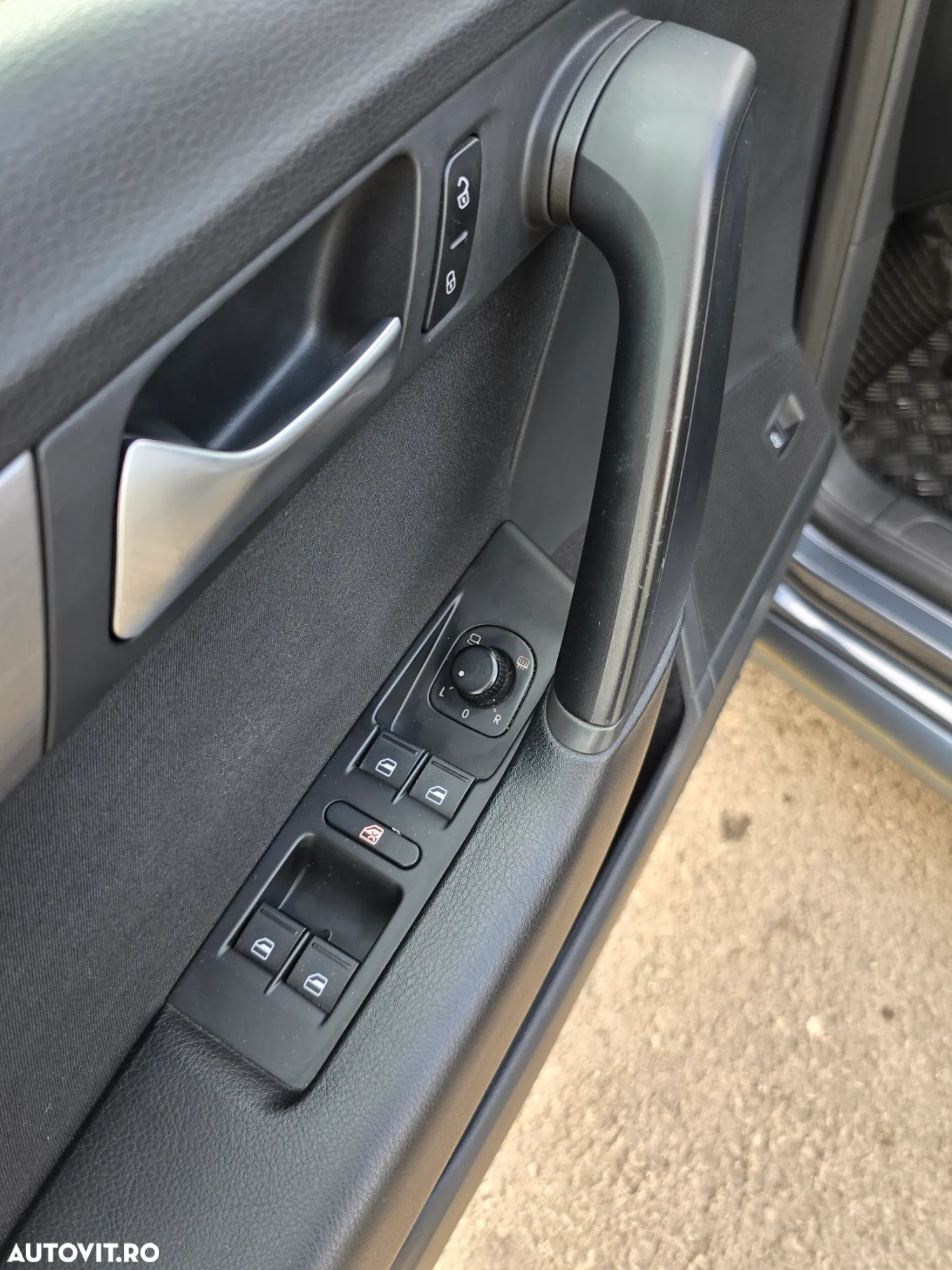 Volkswagen Passat Variant 2.0 Blue TDI DSG SCR Business Edition - 14