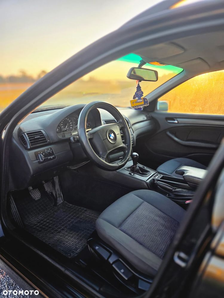 BMW Seria 3 320d - 6
