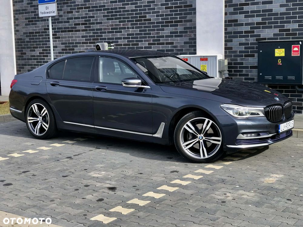 BMW Seria 7 740d xDrive - 2