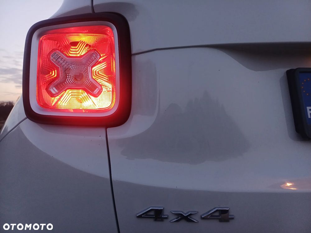 Jeep Renegade 2.0 MultiJet Limited 4WD S&S - 10