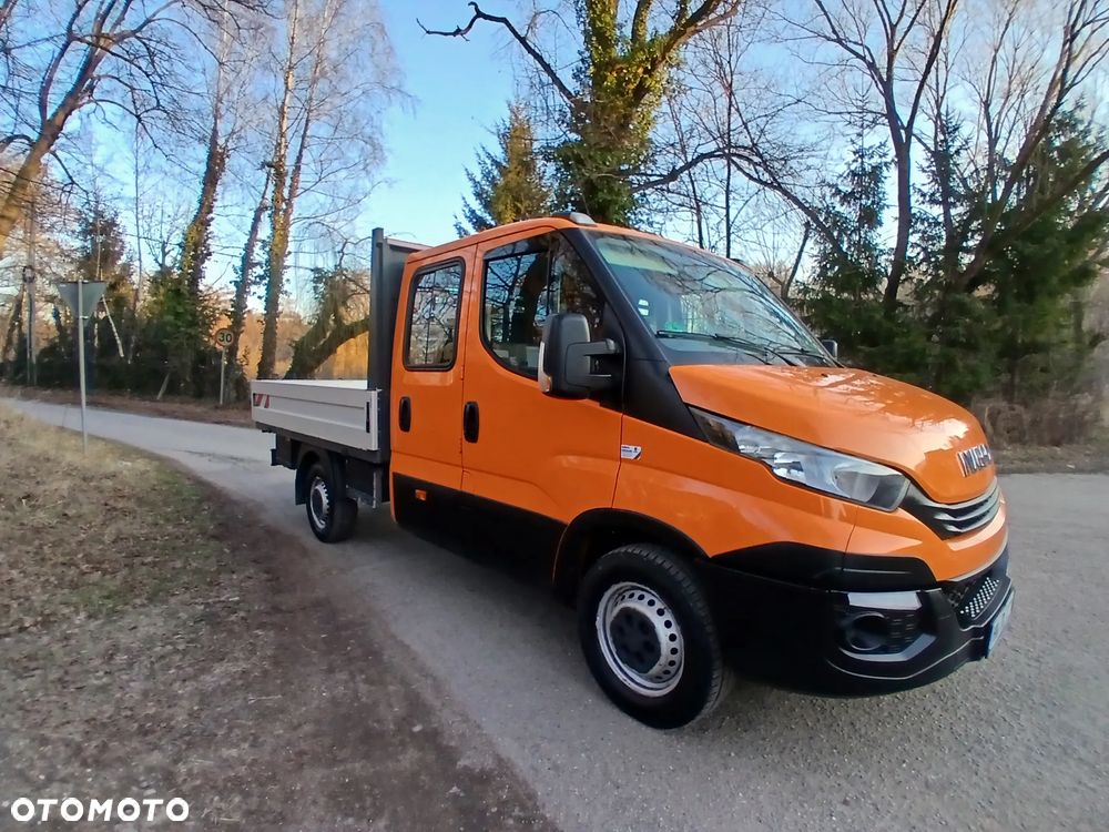 Iveco 35S12 - 24