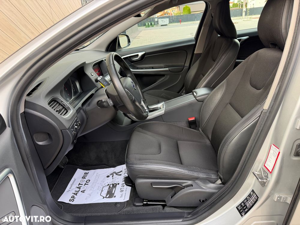 Volvo V60 ver-d3-geartronic-momentum-pro - 8