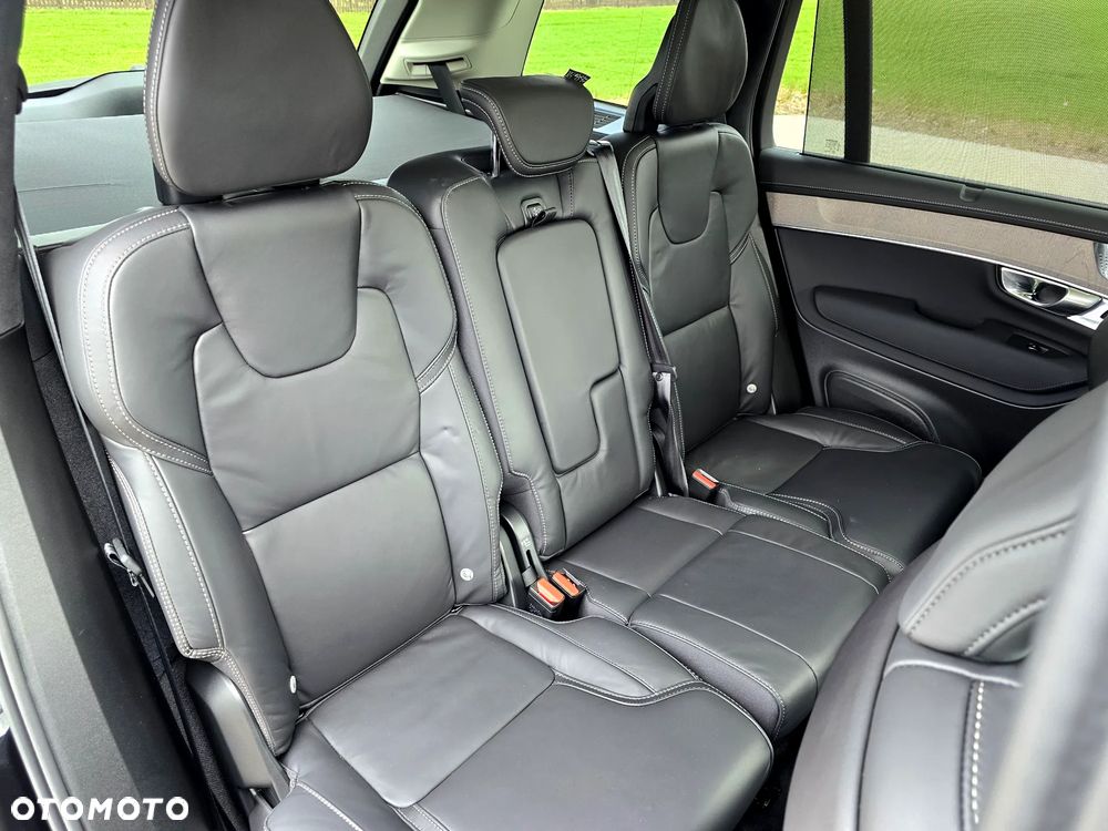 Volvo XC 90 T8 AWD Ultra Black Edition - 30