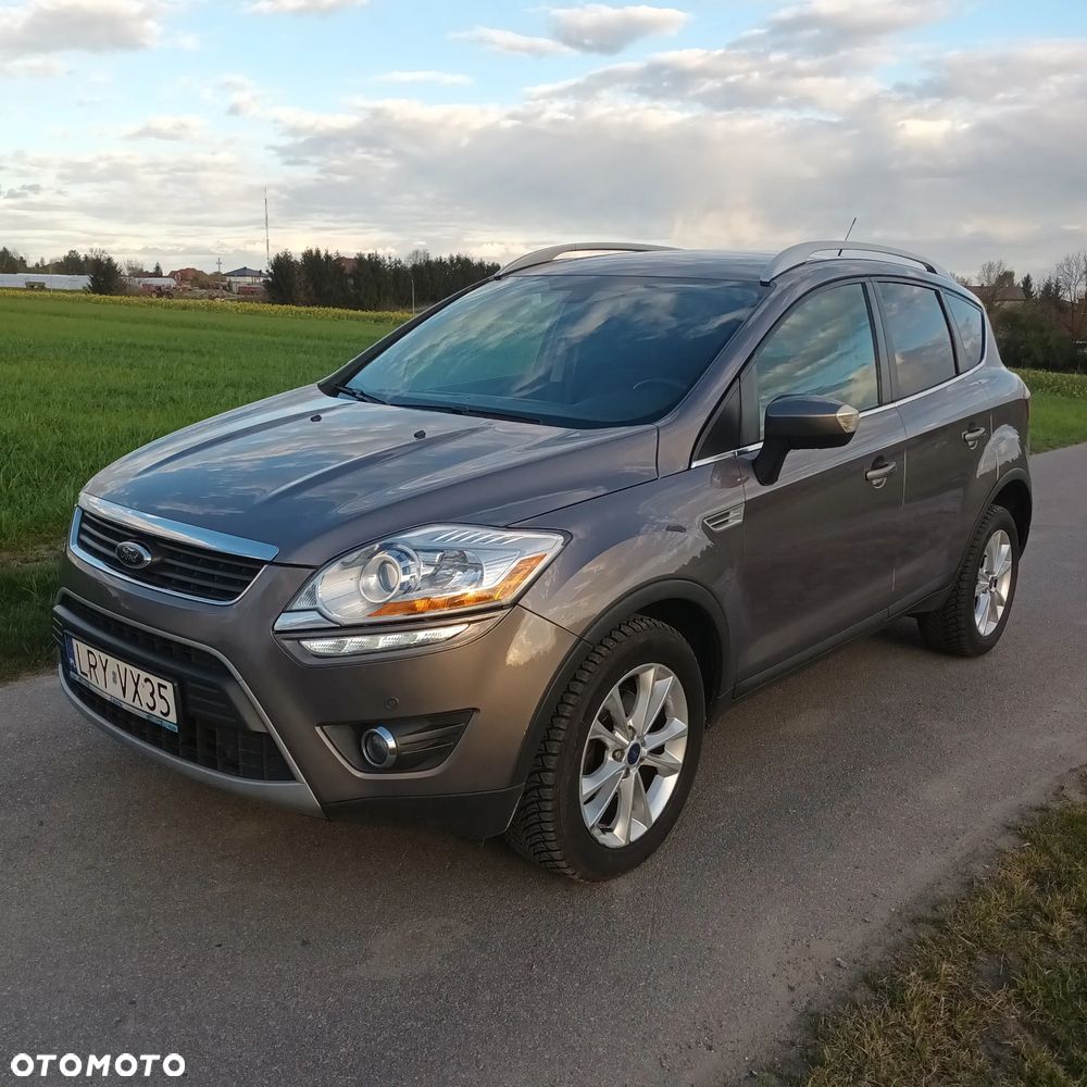 Ford Kuga 2.0 TDCi 2x4 Titanium - 2